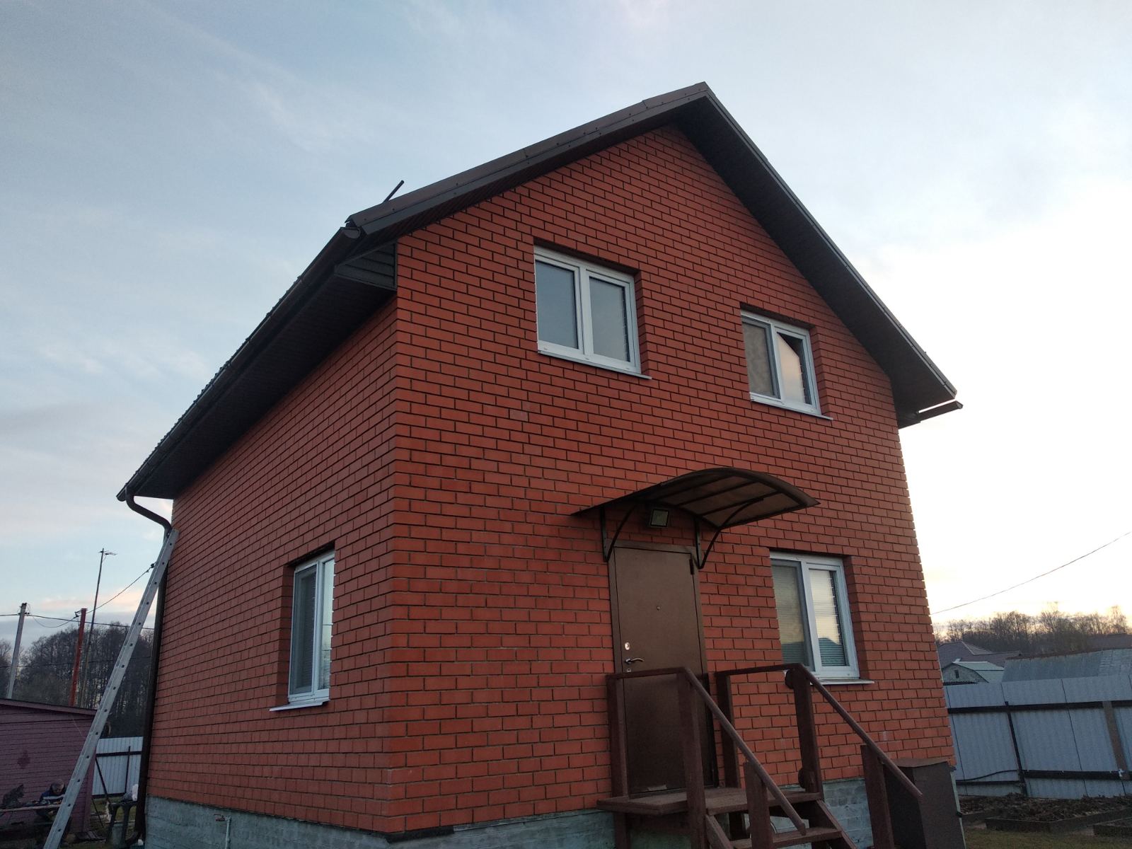 Двускатная кровля в Клинском районе